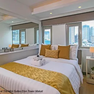 The Mini Eton Tower Makati *** Manille